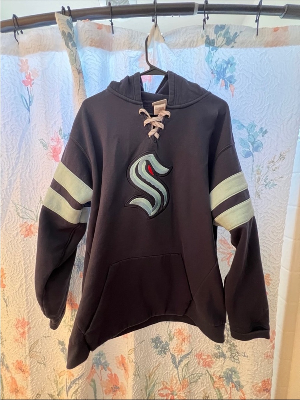 NHL Men's Navy Hoodie with Laces Seattle Kraken